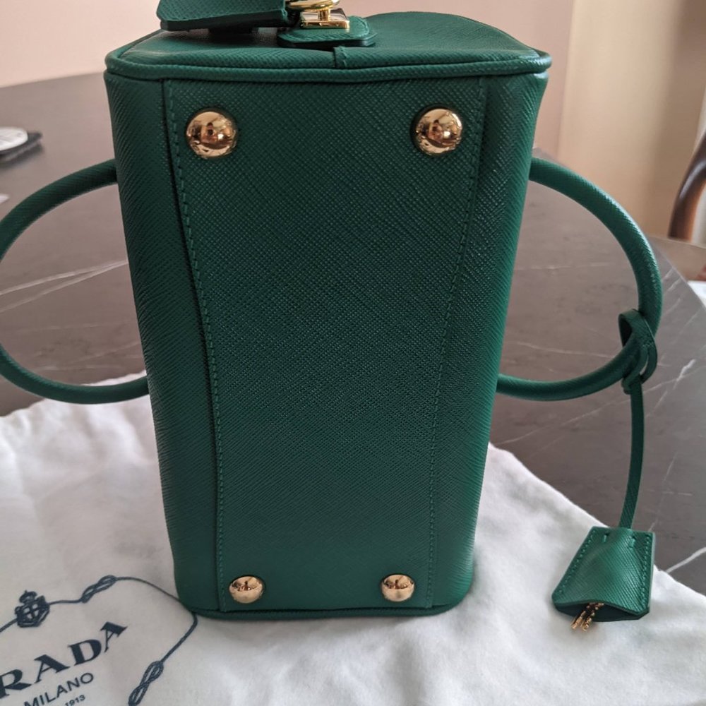 NEW Prada Saffiano leather top-handle bag - Green - Picture 5 of 9